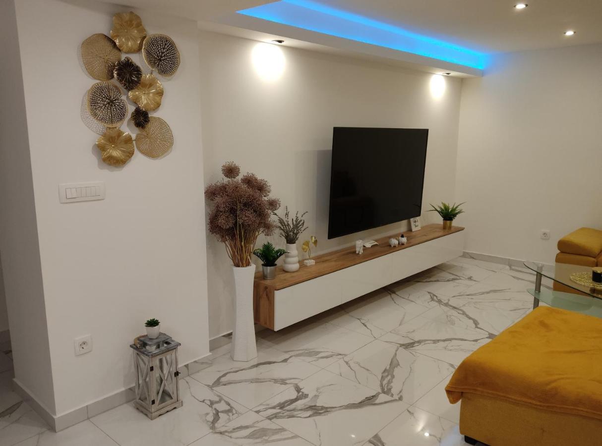 Apartman Meld Vrh  외부 사진