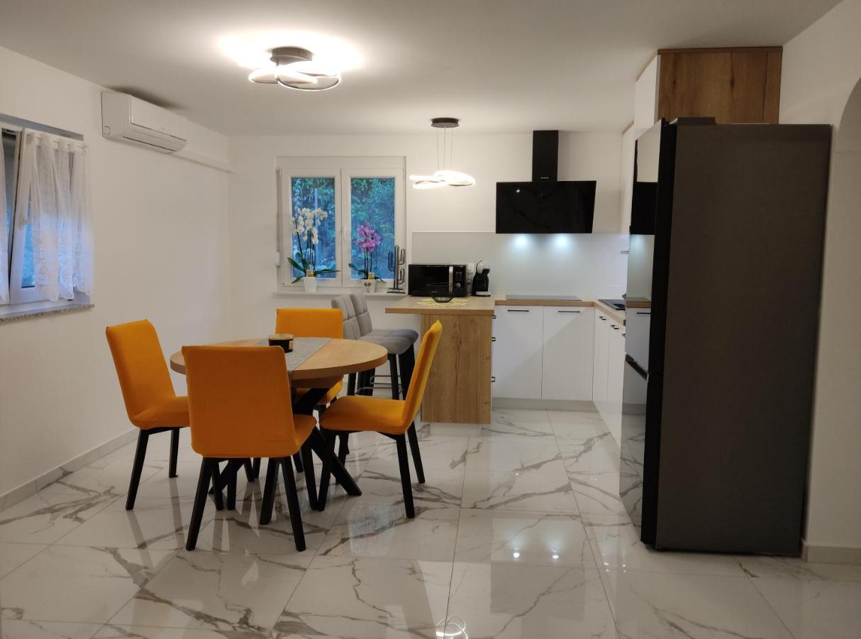 Apartman Meld Vrh  외부 사진